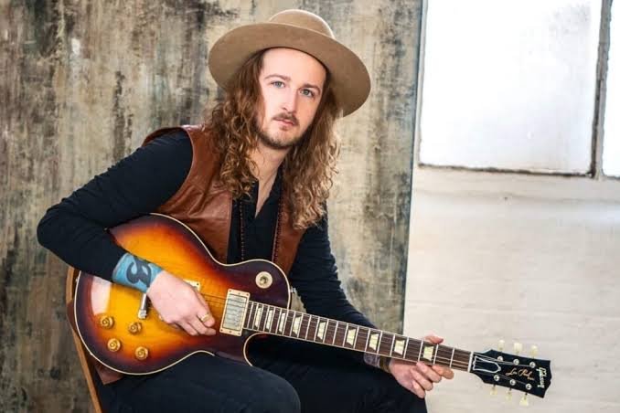 Live: Ashley Sherlock — muziek in Emmen